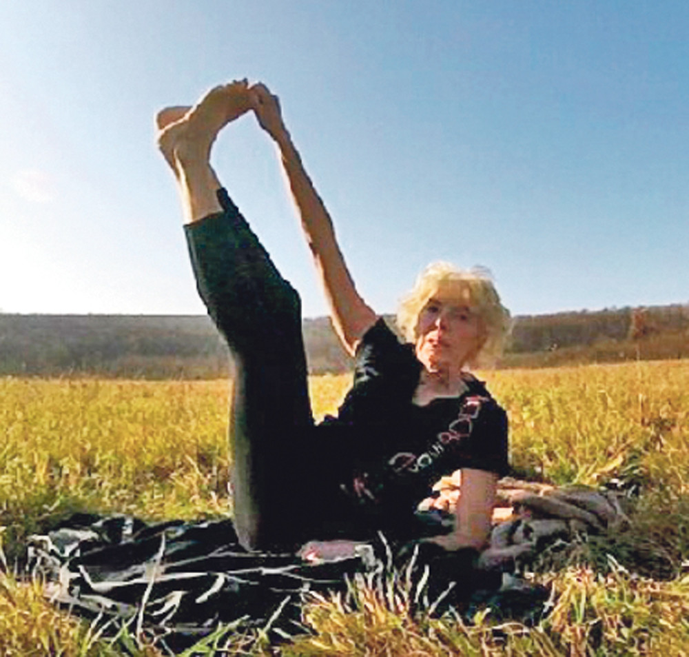 Maja Volk se razgibava i u šestoj deceniji!