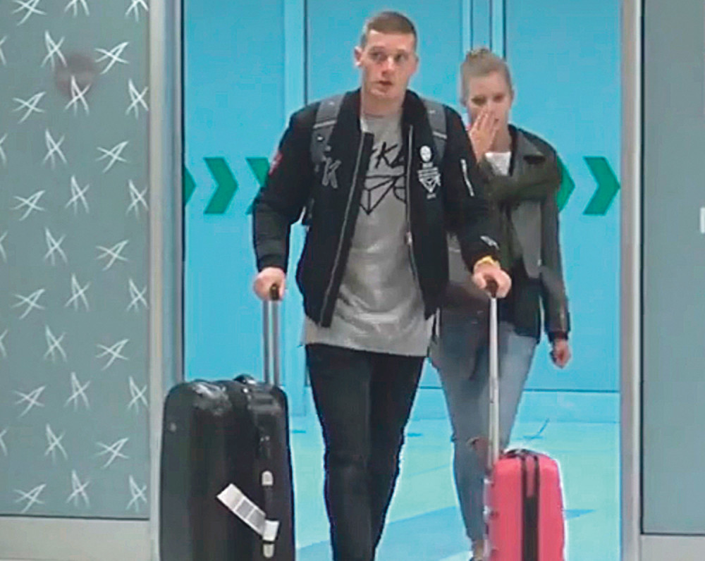 Radojičić šeta manekenku