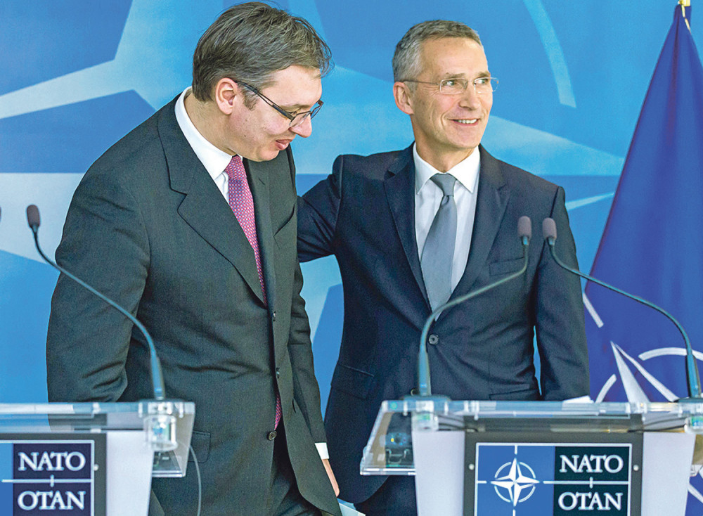 Hrvati pokušali da miniraju Vučića u NATO!