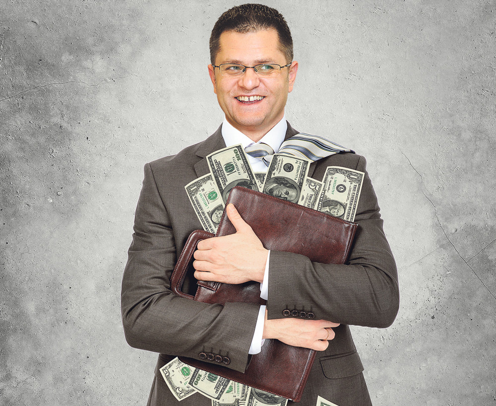 Jeremić žicka lovu preko Tomine grbače?!