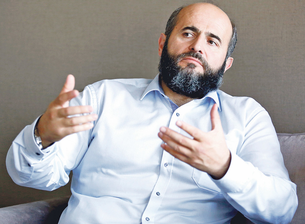 Zukorlić: Podrška Vučiću ili ulazim u trku!