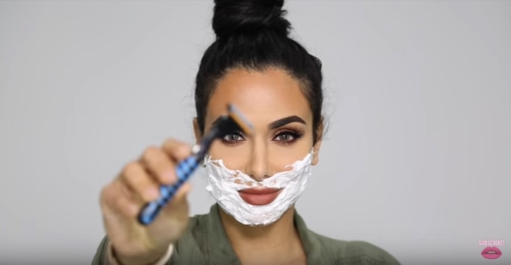 Žene treba da se briju za lepši ten?!