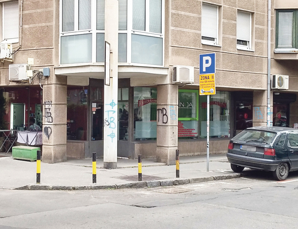 Na Vračaru isparilo 70 stanova!