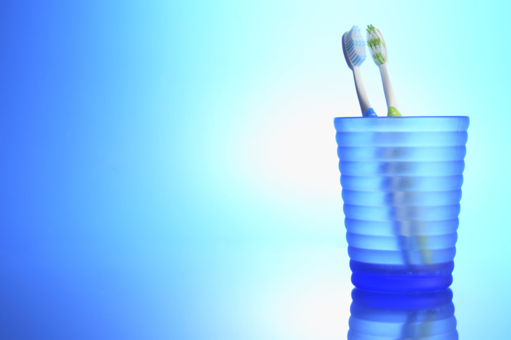 Svaki deseti Srbin nema zube, a svaki drugi ih ne pere!