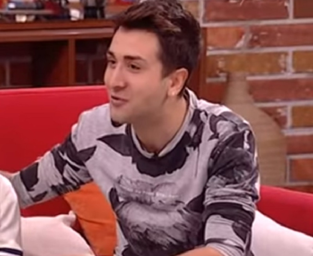 Brat Marije Šerifović odlepio: "Spavaš li mirno? Sram te bilo!"