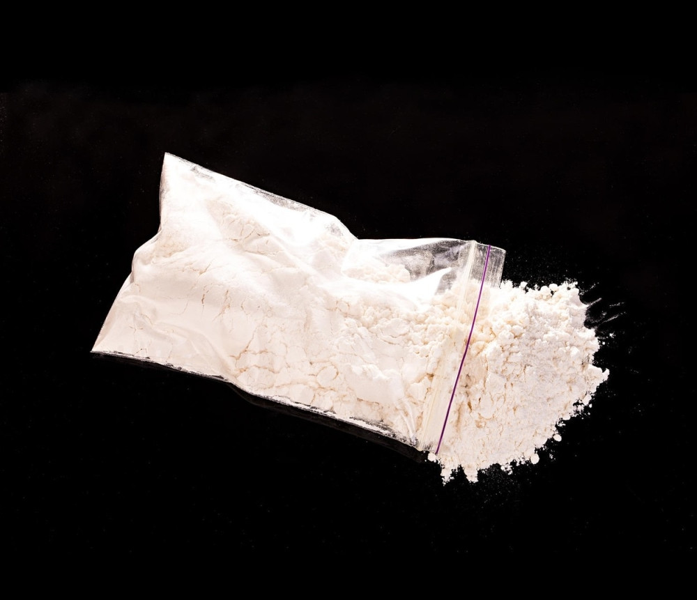 U čarapi pronađen heroin, diler odšetao iz vozila i nestao