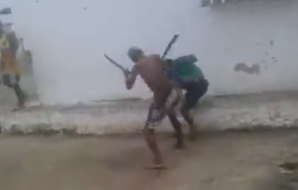 Nenormalniji obračun od ovoga niste videli! (VIDEO)