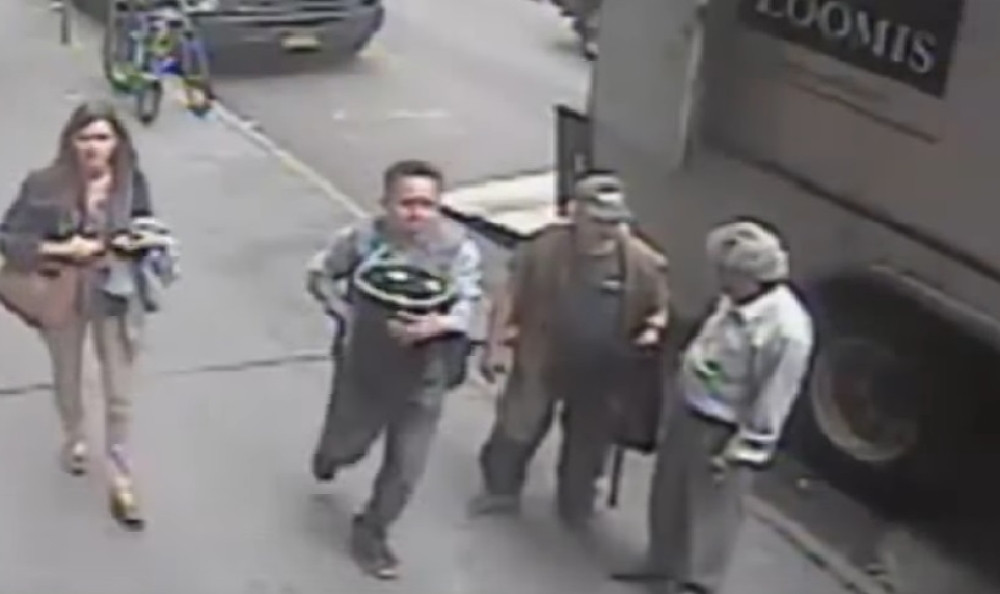 Odradio najlakšu pljačku u istoriji i odneo 1,6 miliona dolara (VIDEO)