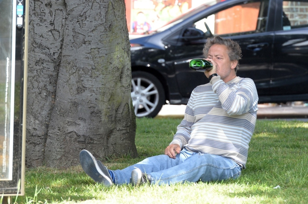 "Beskućnik sam, pijanac, kockar, ništarija"!