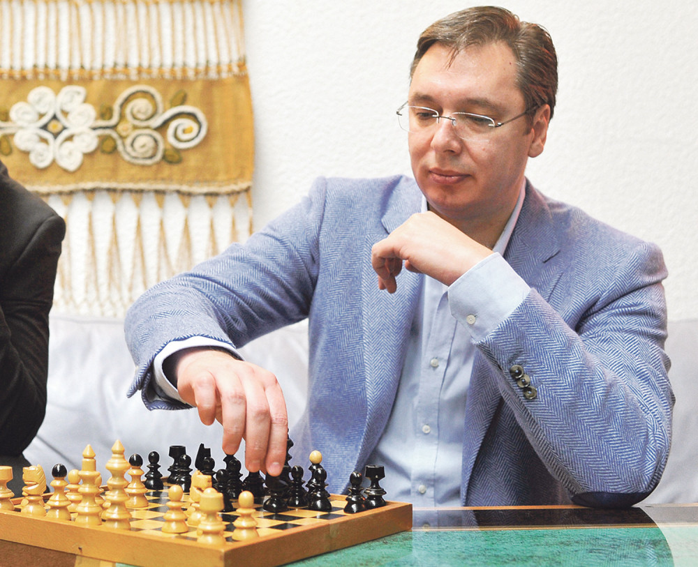 Vučić raspisuje i parlamentarne izbore?