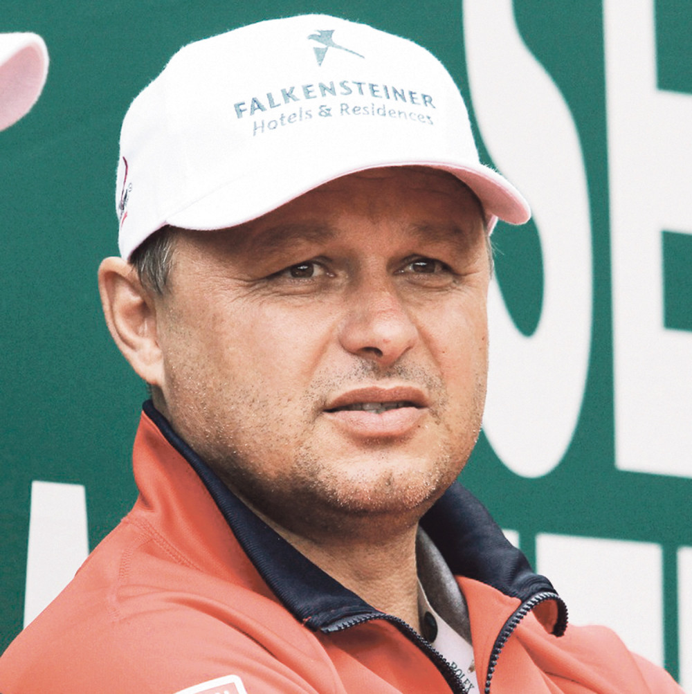 BEZ DLAKE NA JEZIKU: Vajda otkrio sve detalje saradnje sa Đokovićem!