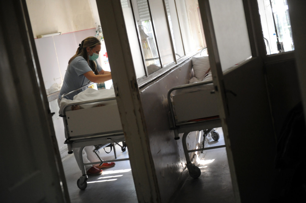 Hteo po svaku cenu da spreči širenje opake bolesti na svom penisu, a onda mu se dogodila jeziva gadost!