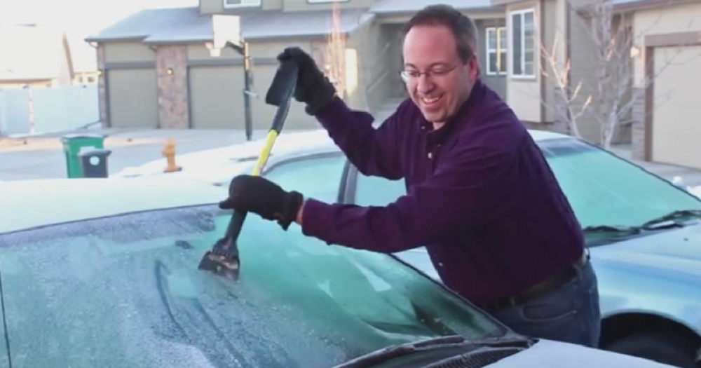 Odledite stakla za sekund - bez struganja! (VIDEO)