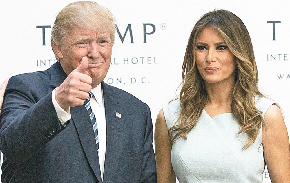 Tramp opet zaboravio Melaniju (FOTO)