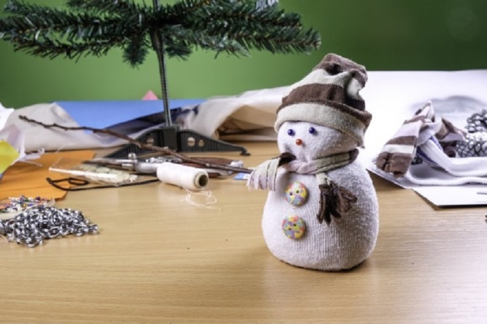 Sneško Belić od starih čarapa