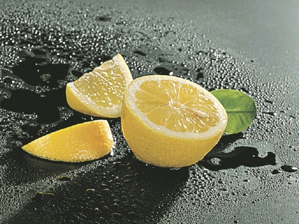 Napravite sami piling za telo od limuna