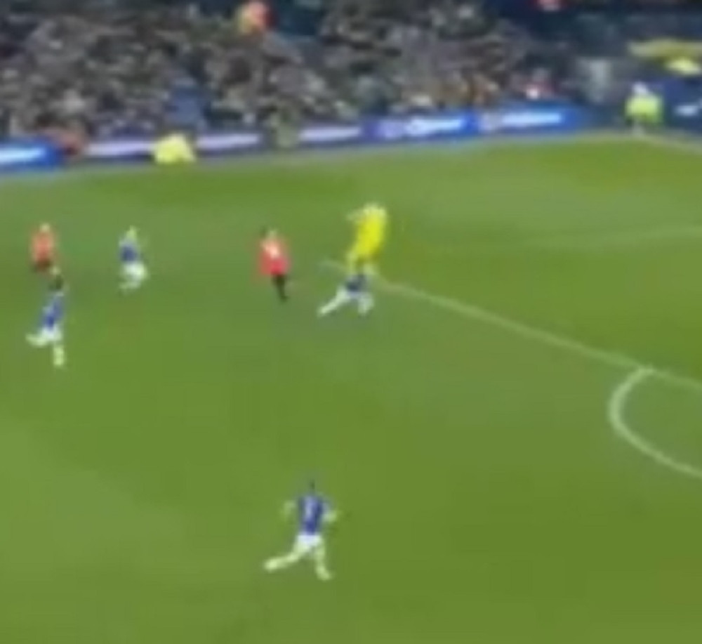 Gol, nije gol, prečka, stativa... gooool! (VIDEO)