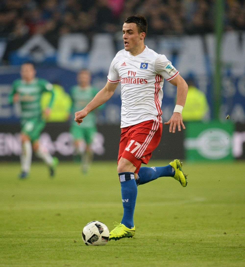 Srbi u Bundesligi "grejali klupe", "petarda" neumornog Bajerna