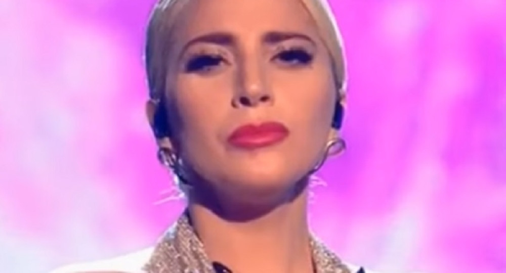 "Ovo je uljez! Gde je Gaga?" (VIDEO)