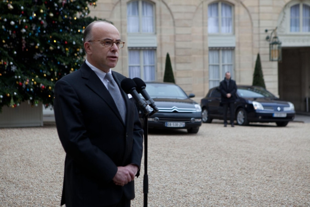 Novi premijer Francuske je Bernar Kaznev