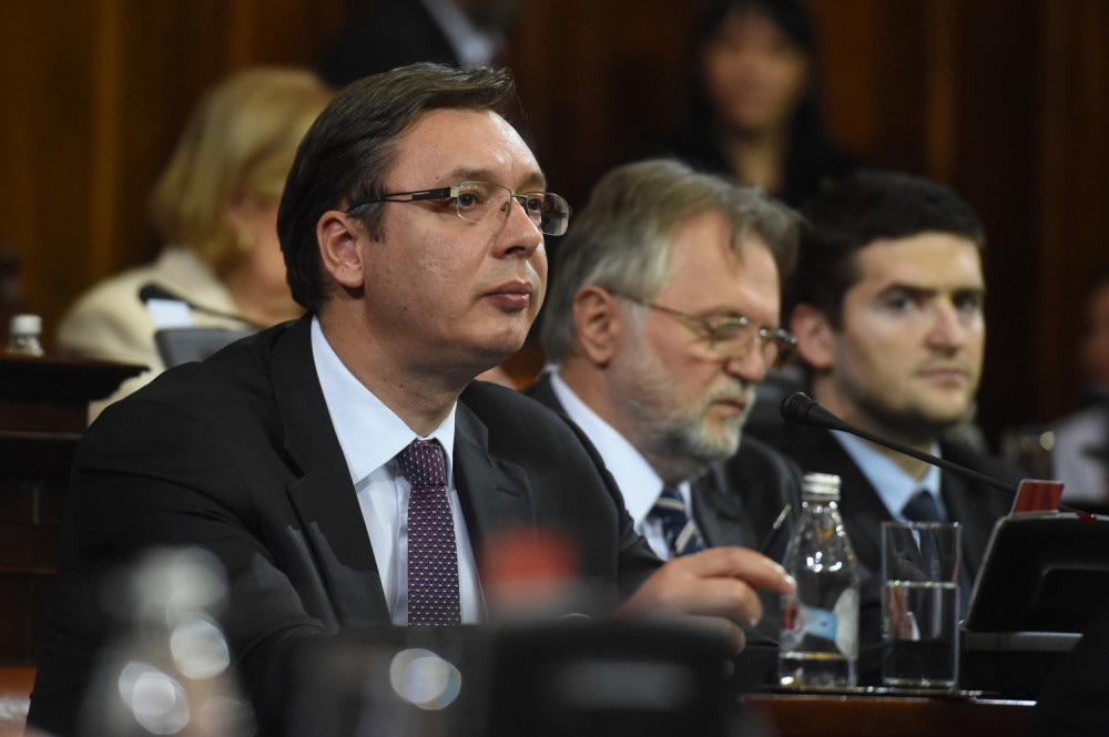 Vučić: Ne vređam Čačane, već siledžije (VIDEO)