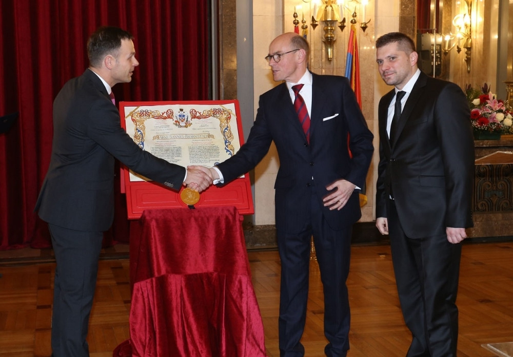 Ambasador Norveške počasni građanin Beograda (FOTO)