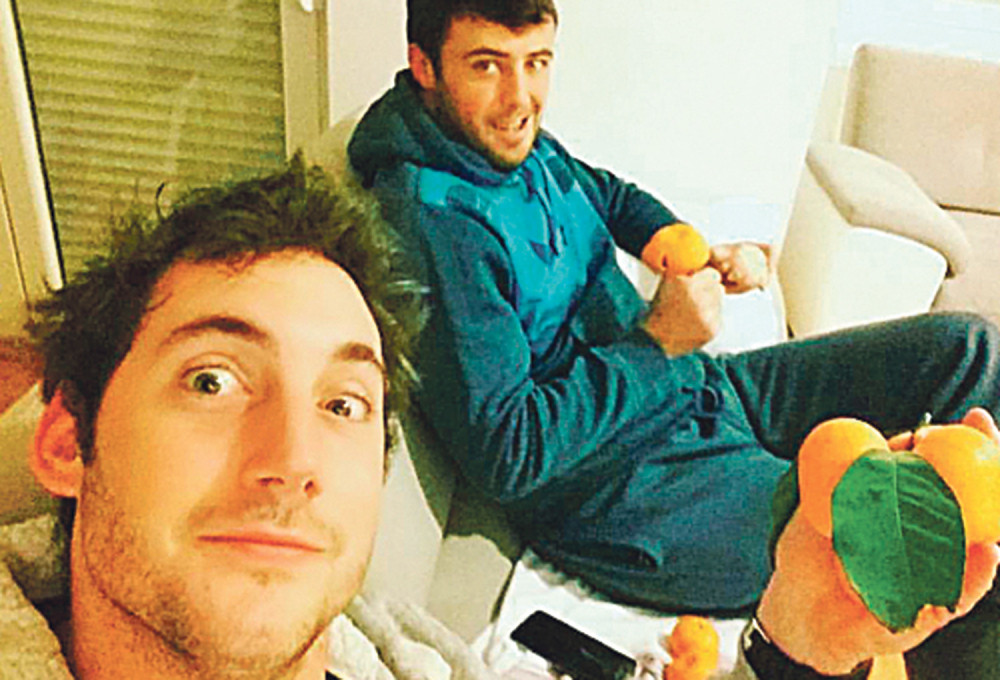 Petar Strugar noći troši na igrice