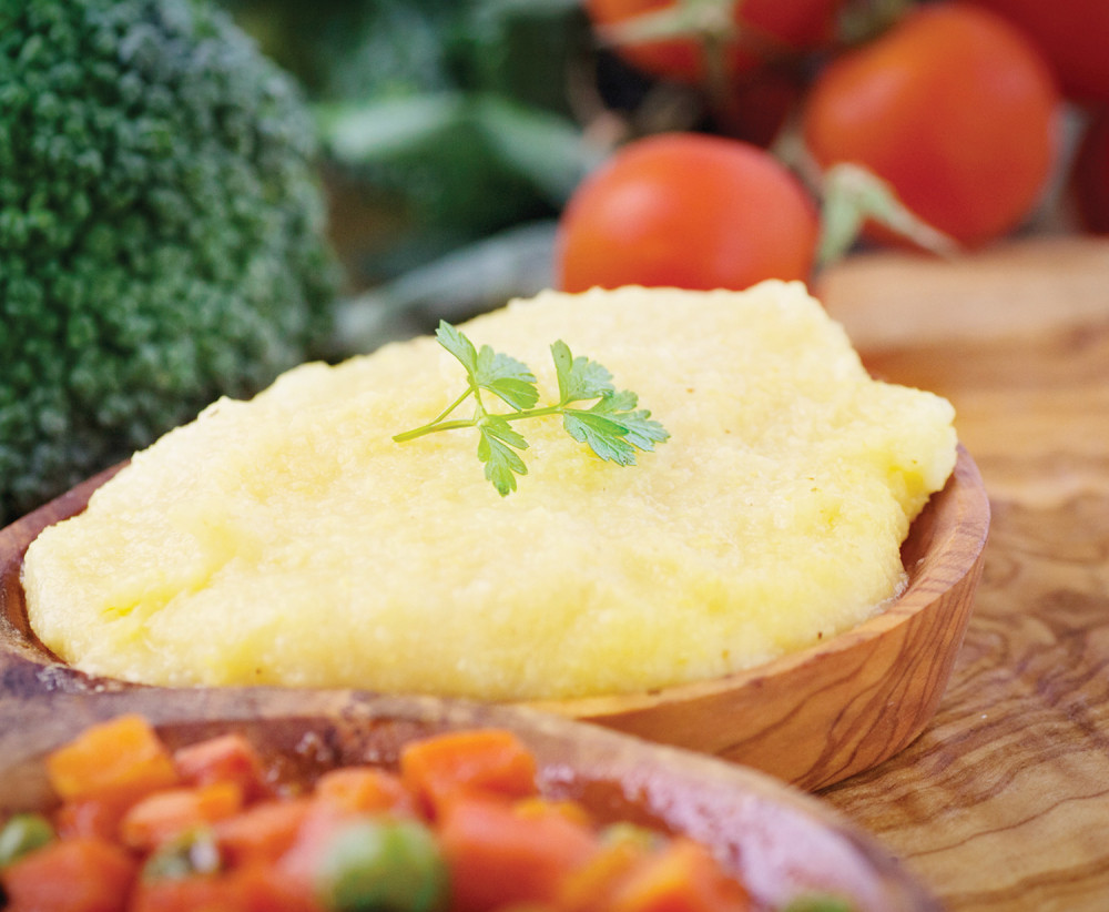 Posni kačamak sa crnim lukom