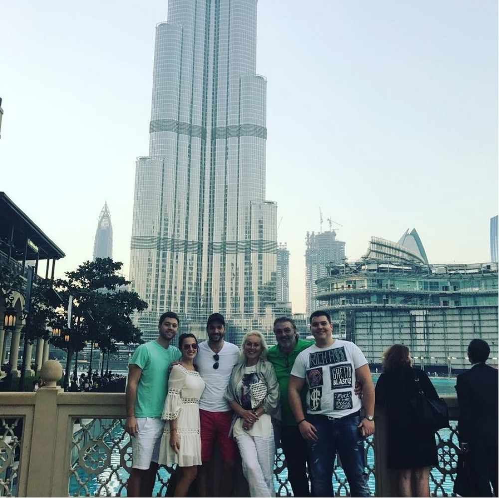 Ovako su Brena i Boba izgledali na svojoj svadbi! (VIDEO)