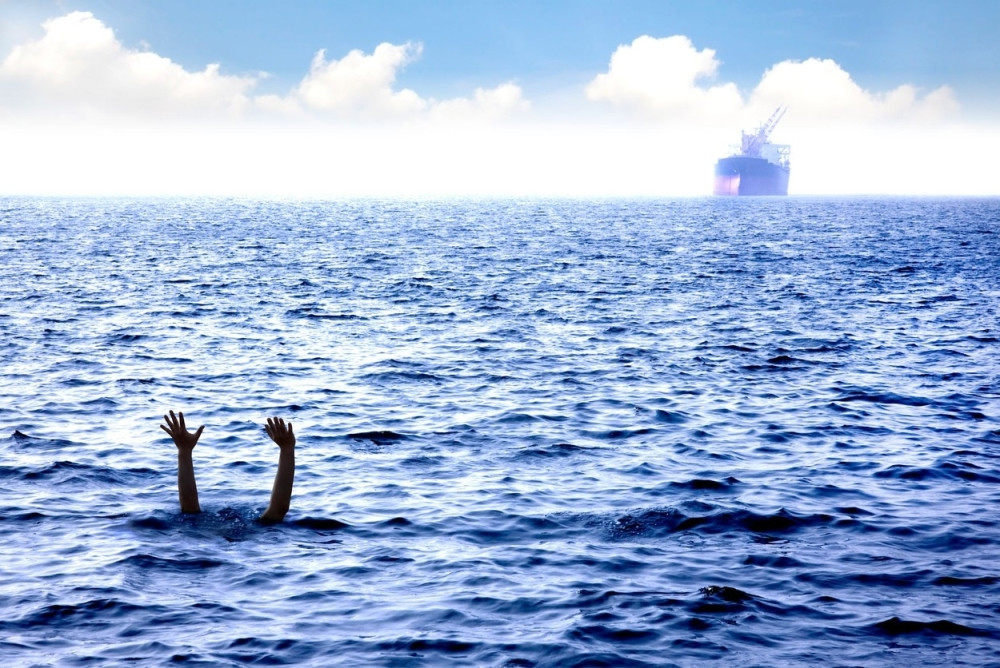 Prevrnuo se brod iz Mjanmara!