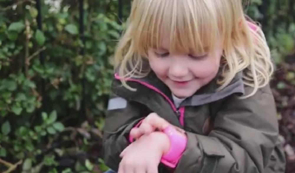 Evo kako da pratite vaše dete! (VIDEO)