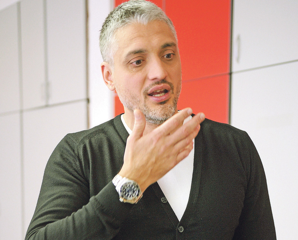 Jovanović: Boško je praznoglavi pubertetlija!