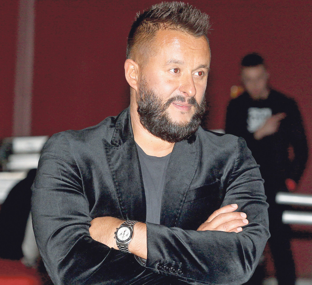 Ivan Ivanović promenio imidž!