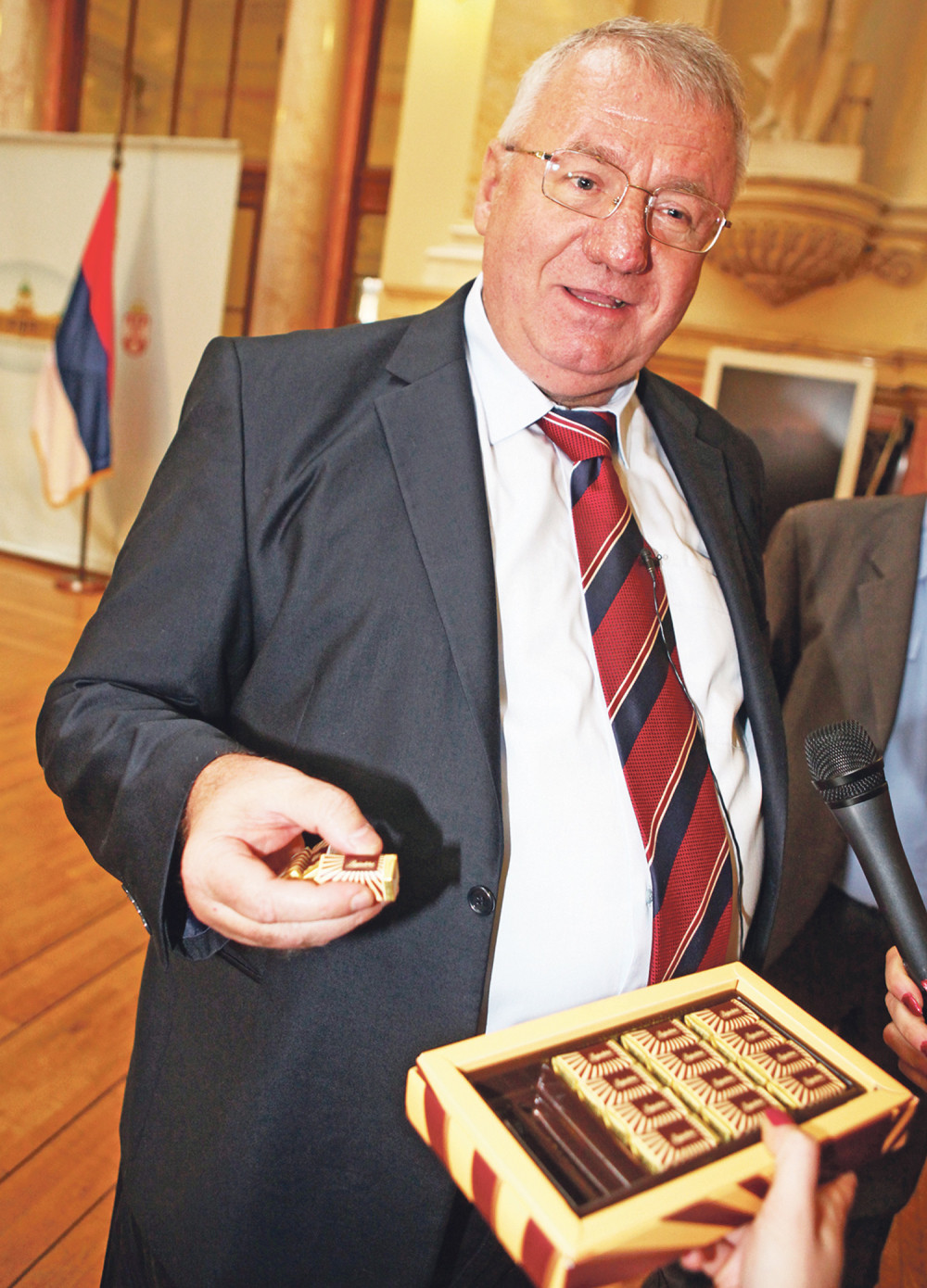 Poslanici smazali Kolindinu čokoladicu!