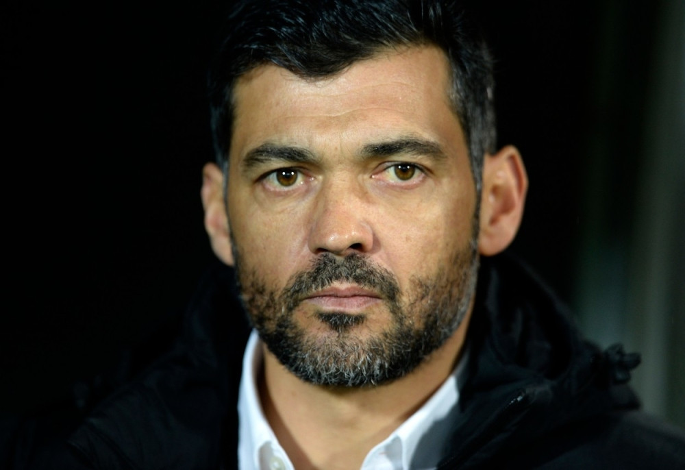 Legendarni Portugalac na klupi Nanta