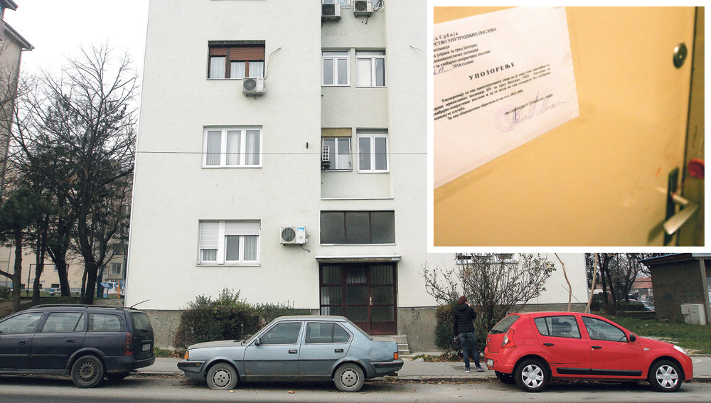 Nedeljama ležala pored mrtve majke