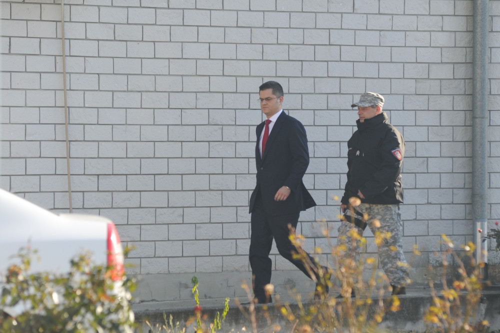 Jeremić ne brine za sebe, već za druge