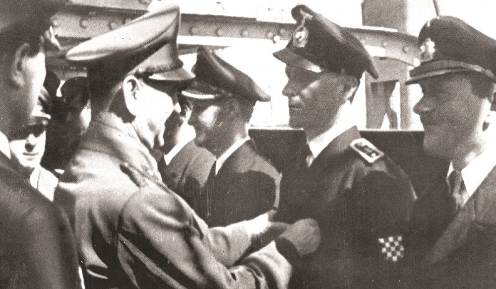 Digli spomenik borcima NDH!