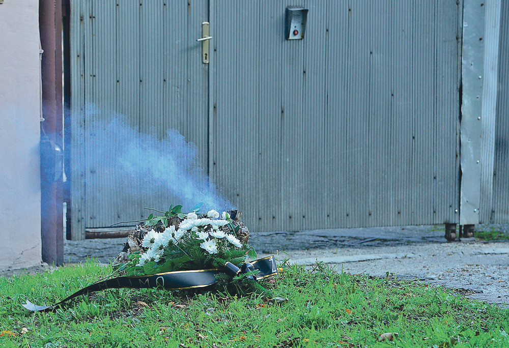 Gardiste ubili oficiri dileri?!