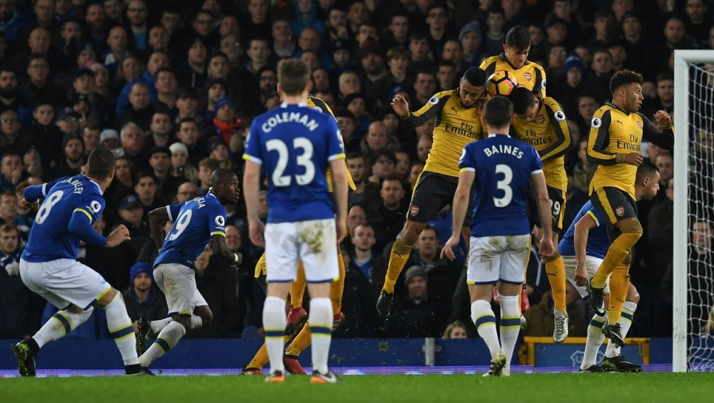 Everton "ugazio" Arsenal, Lester ponovo očajan