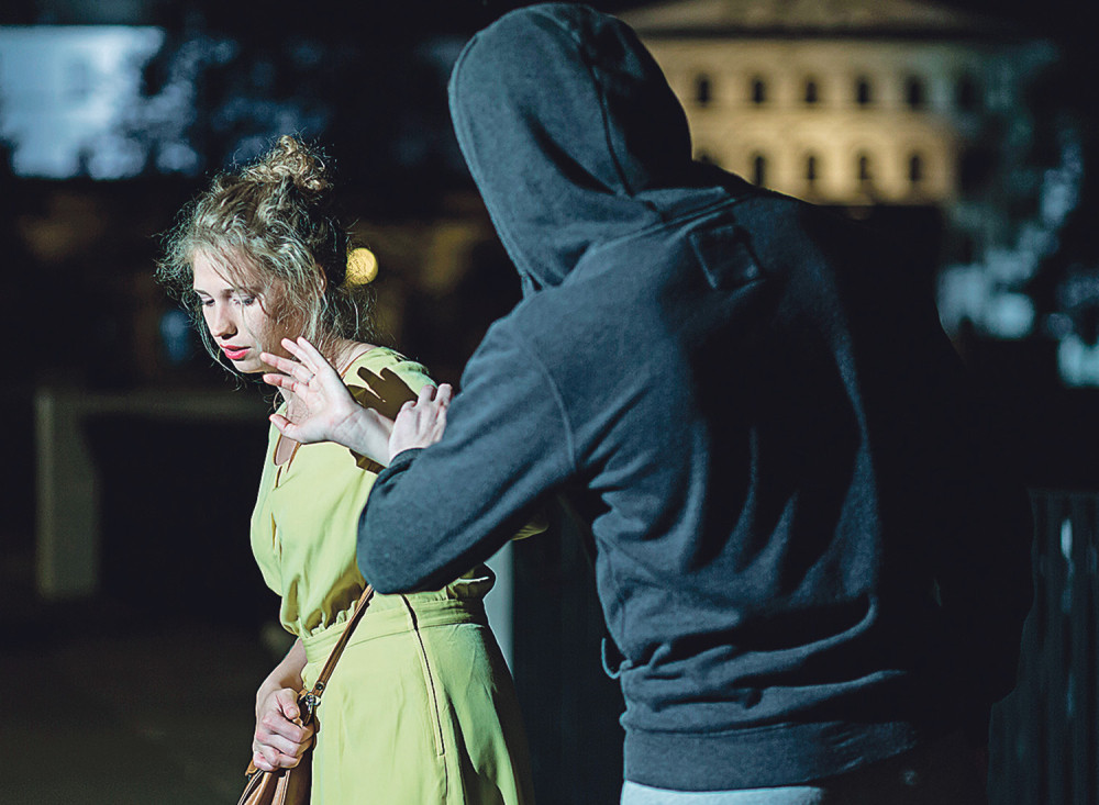 Lepotici hteo da unakazi lice kiselinom?!