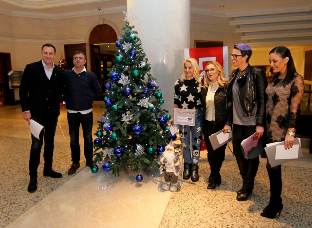 Poznati odabrali najlepšu novogodišnju jelku