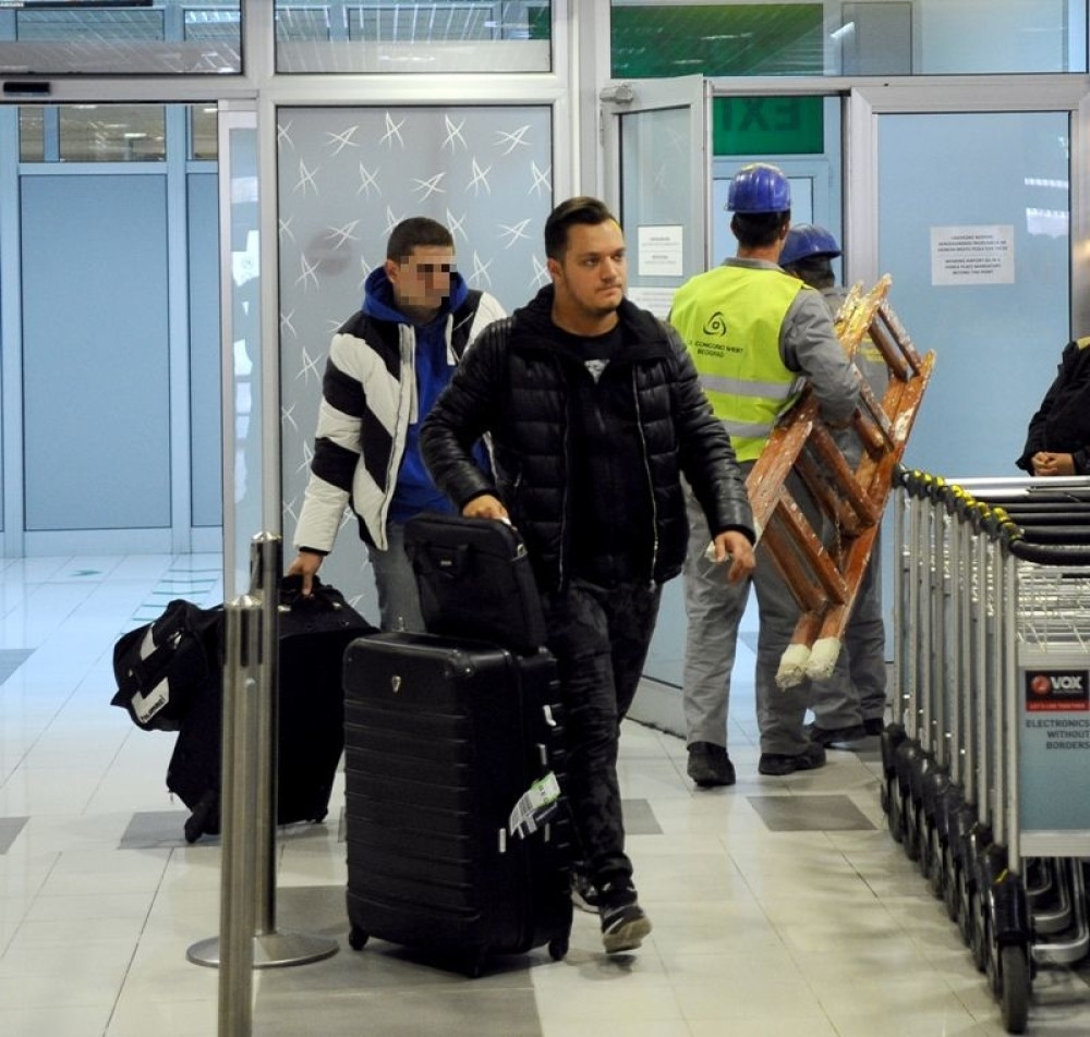 Gastoz došao u Srbiju da sahrani majku (VIDEO)