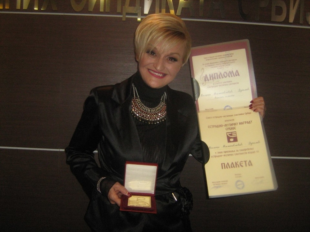 Priznanje za pevačicu kosovskih pesama