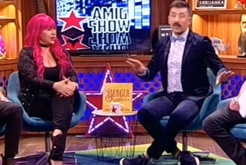 Hoćeš da te izrešetam?!