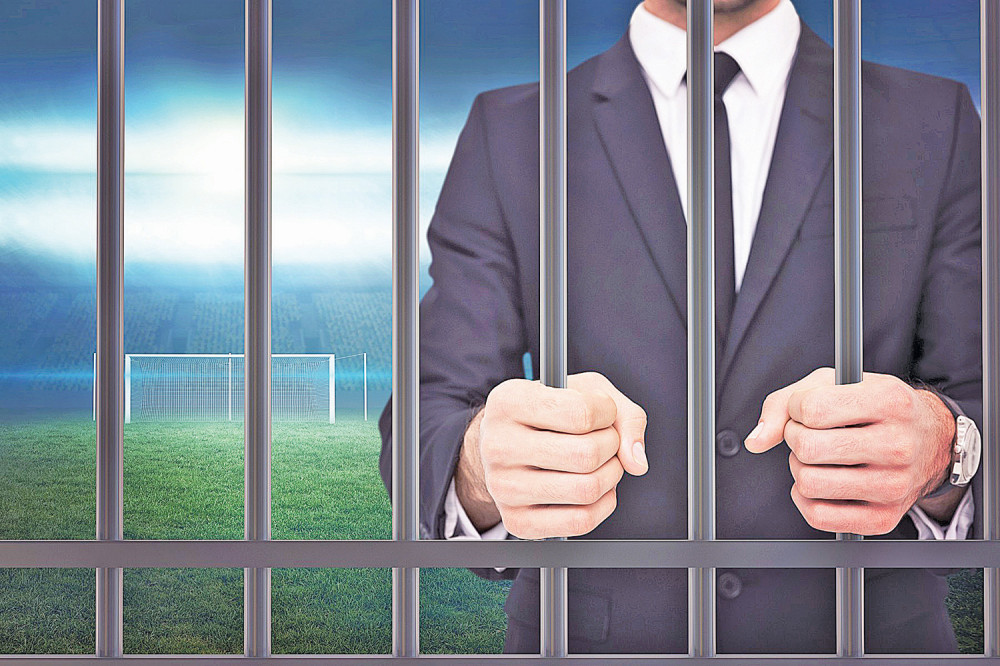 Izbacite ih sve iz lige!