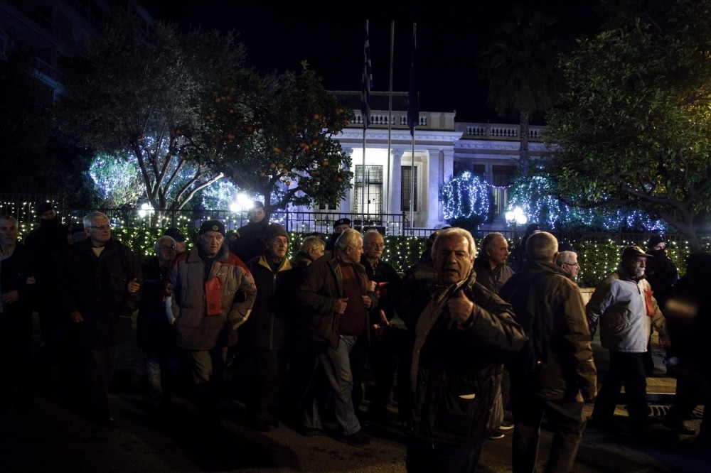 Veliki protest zbog smanjenja penzija