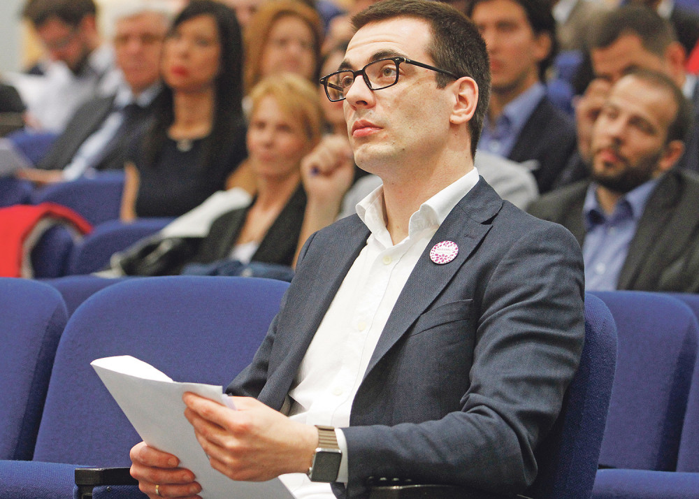 Bastać izdavao menice bez pokrića?!