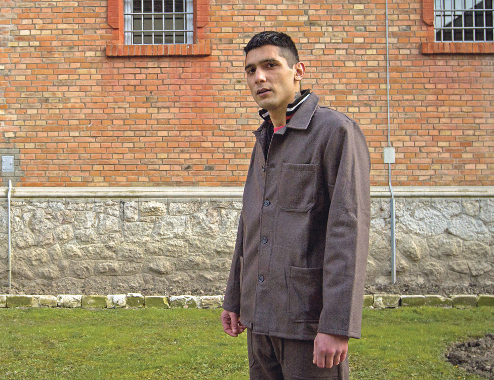 Ovo ovde nije život!