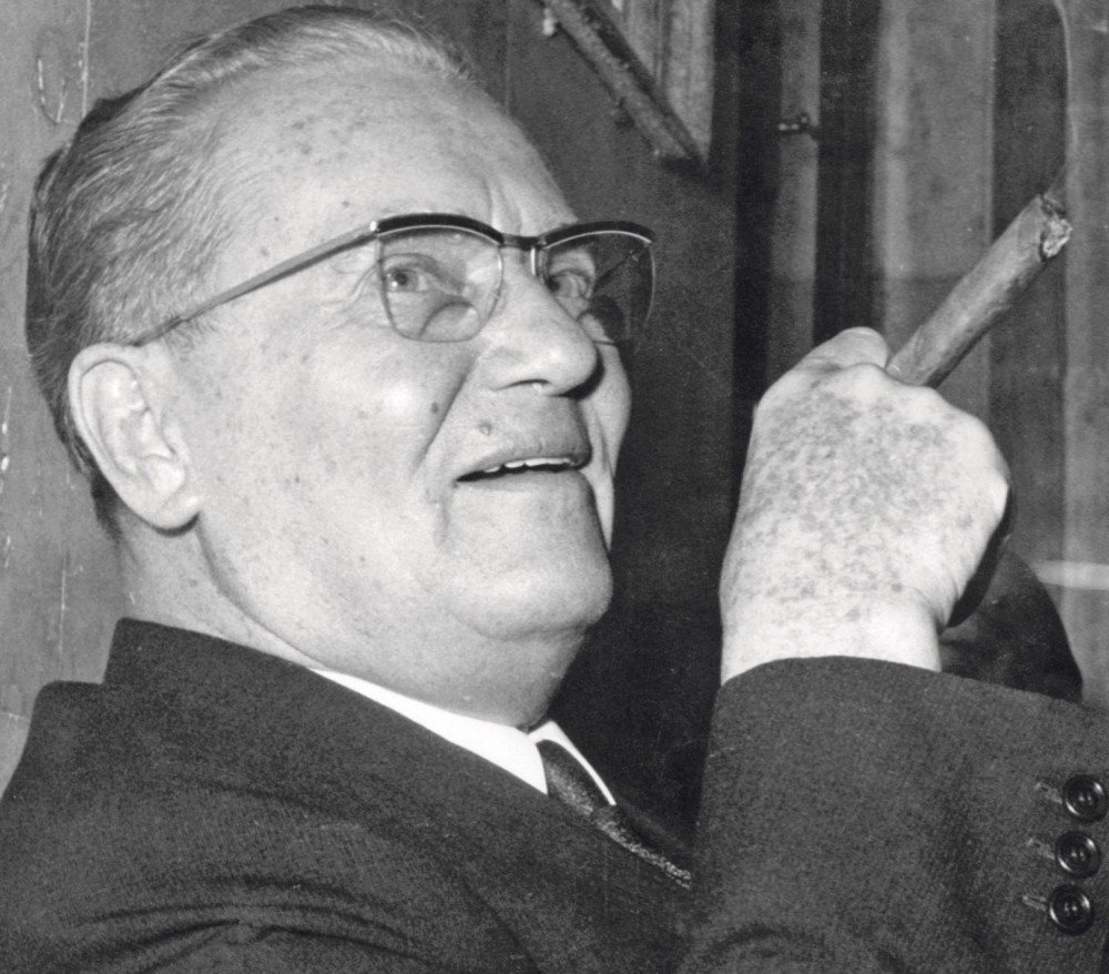 Na kongresu u Beogradu 1919. nazvani su radnička partija, a kad je Josip Broz preuzeo upravljanje znali su ih samo pod ovim imenom